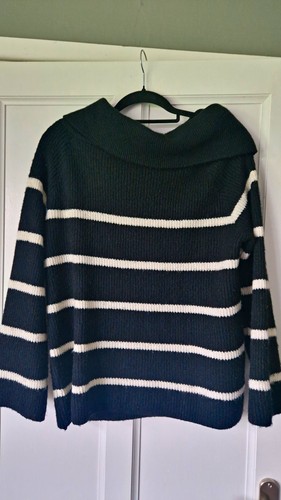 Black white striped knit - white,